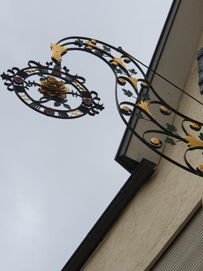Готель Landgasthof Rose Дітцинґен Екстер'єр фото